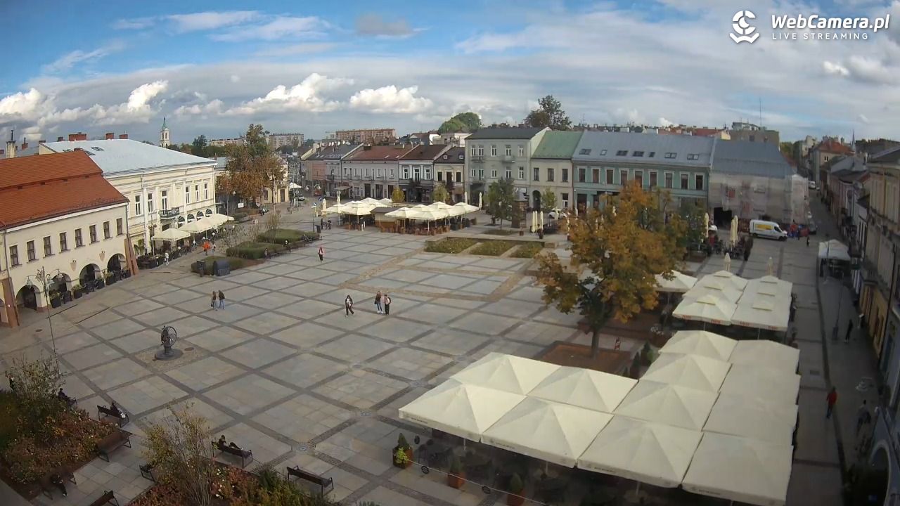 KIELCE - widok na rynek - 24 wresień 2026, 15:02