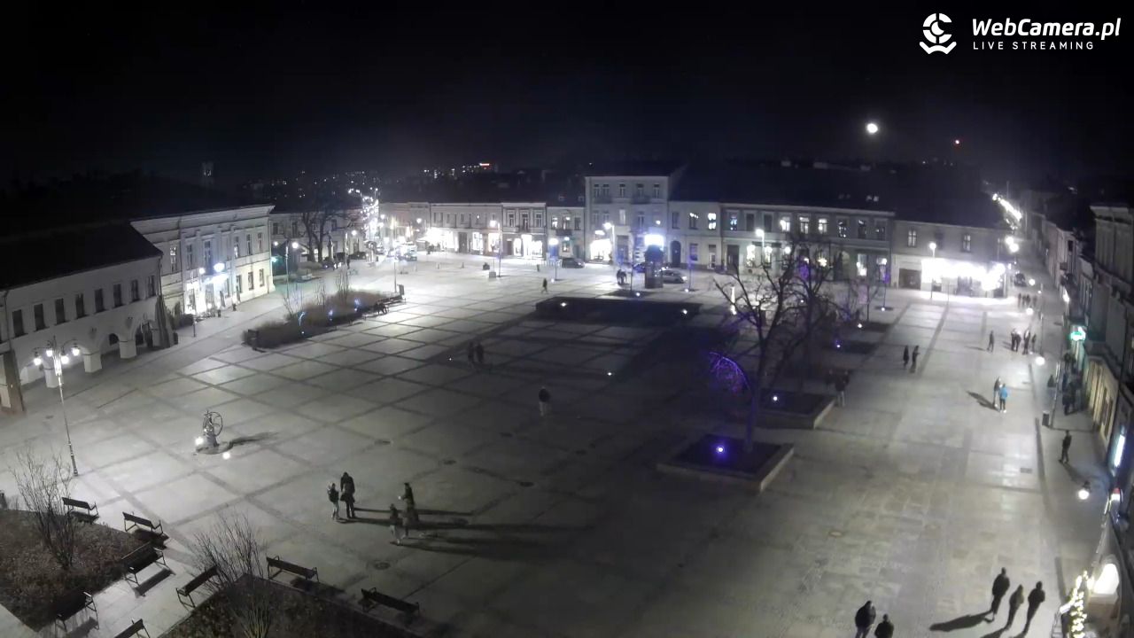 KIELCE - widok na rynek - 06 marzec 2026, 22:02