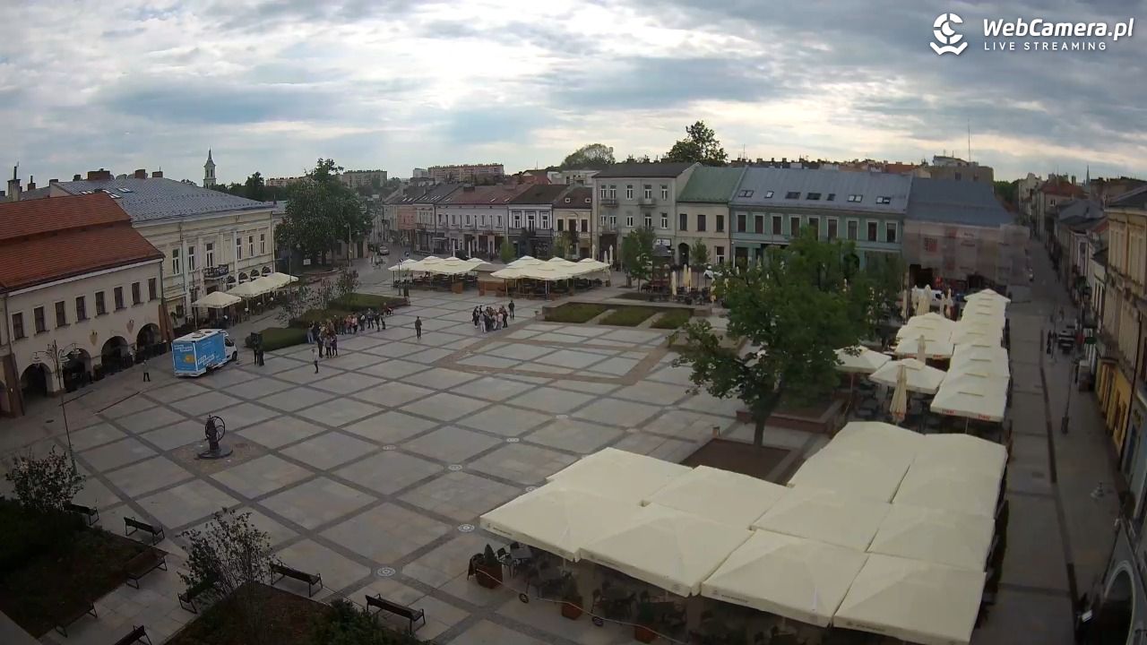 KIELCE - widok na rynek - 15 maj 2026, 09:34