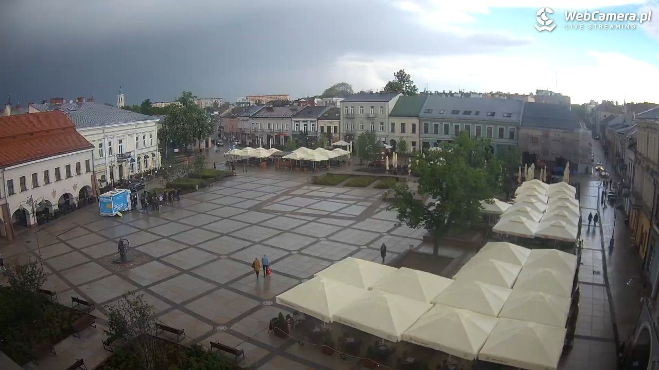 KIELCE - widok na rynek - 15 maj 2026, 16:24