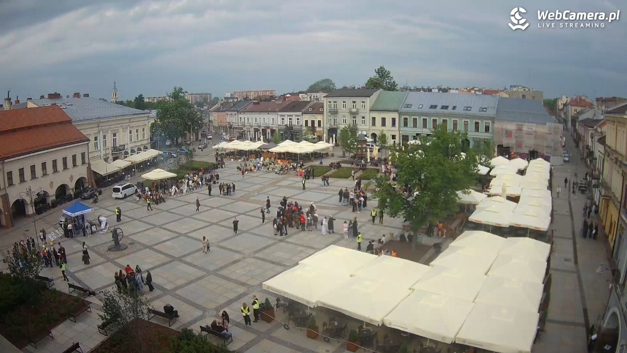 KIELCE - widok na rynek - 11 maj 2026, 18:04