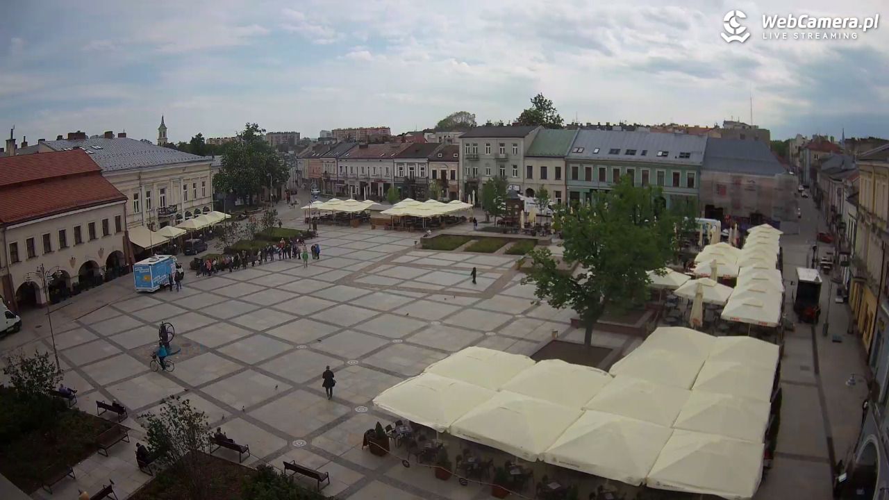 KIELCE - widok na rynek - 15 maj 2026, 11:10