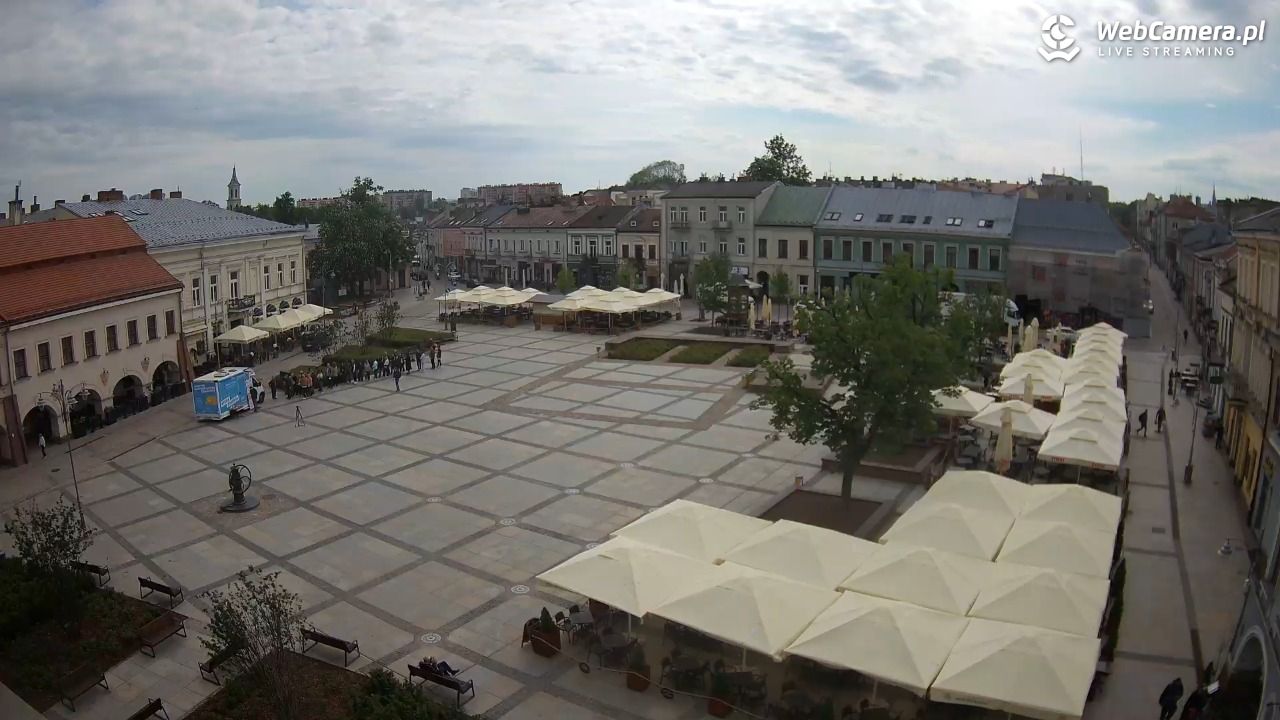 KIELCE - widok na rynek - 15 maj 2026, 10:07