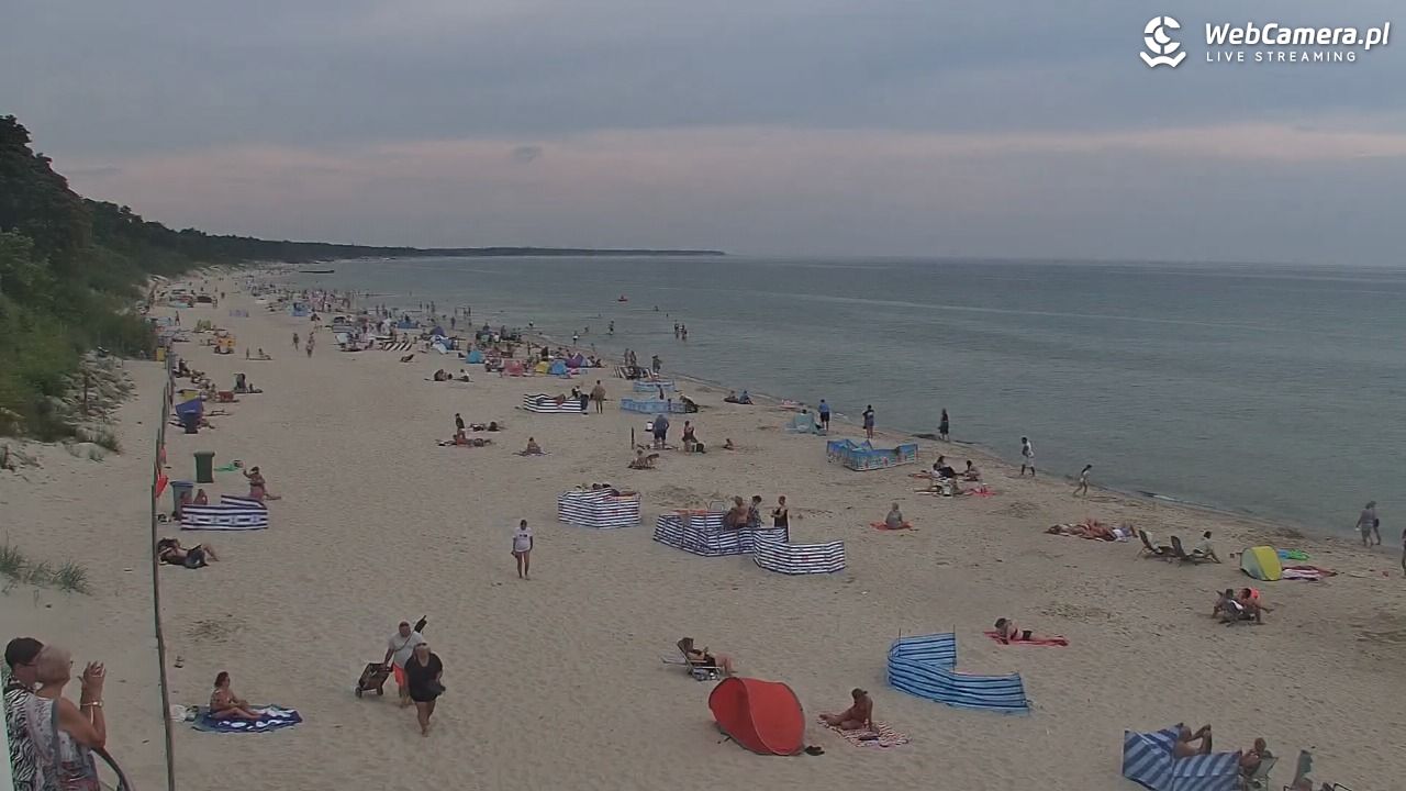 Kołobrzeg - widok na plażę zachodnią - 17 lipiec 2026, 14:46