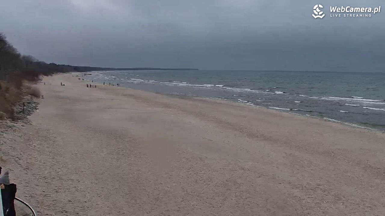 Kołobrzeg - widok na plażę zachodnią - 23 luty 2026, 11:45