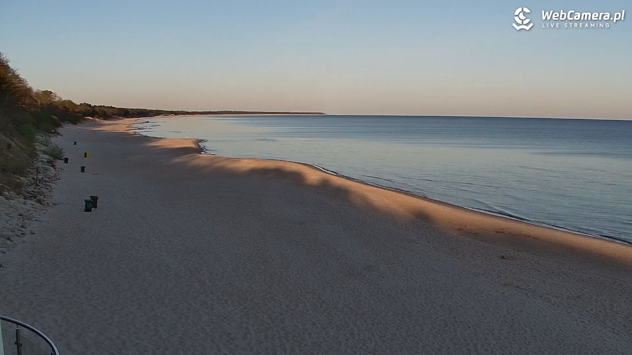 Kołobrzeg - widok na plażę zachodnią - 28 kwiecień 2025, 06:31