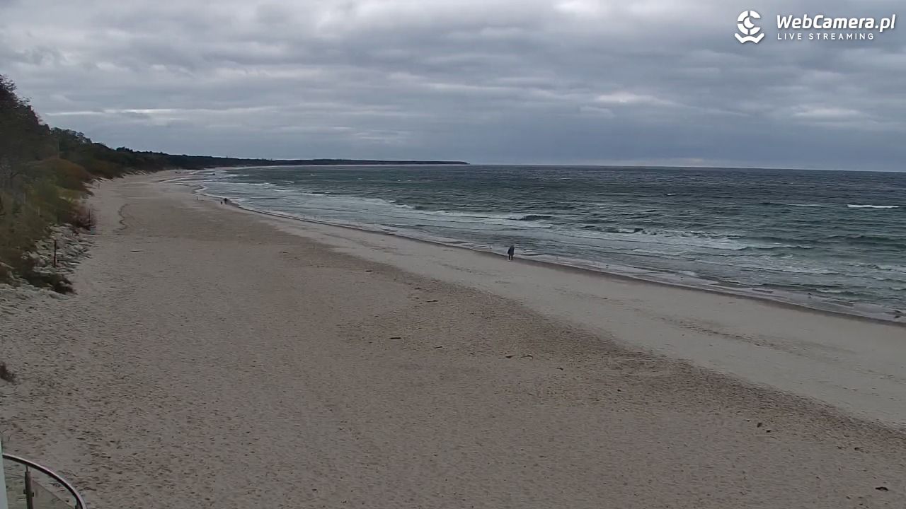 Kołobrzeg - widok na plażę zachodnią - 24 październik 2025, 14:47