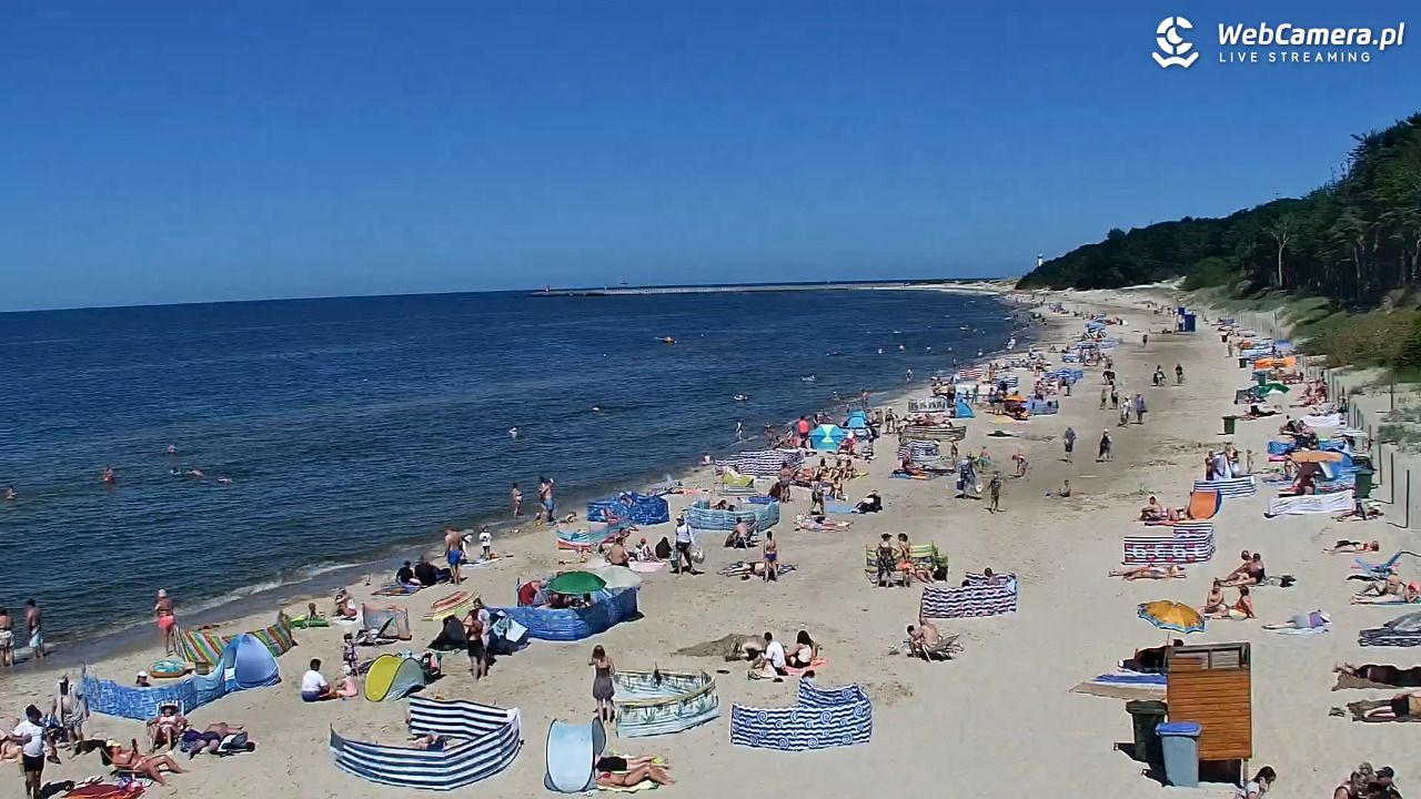 Kołobrzeg - widok na plażę zachodnią - 01 lipiec 2025, 14:25