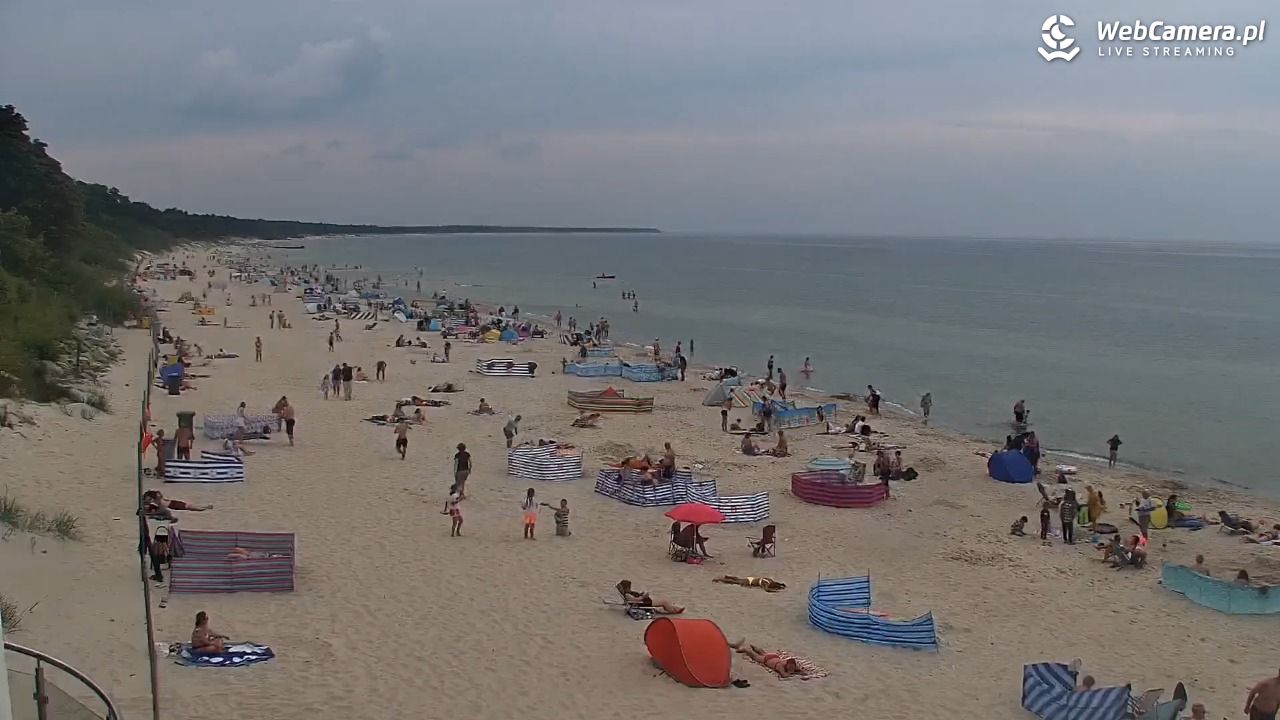 Kołobrzeg - widok na plażę zachodnią - 17 lipiec 2026, 14:31