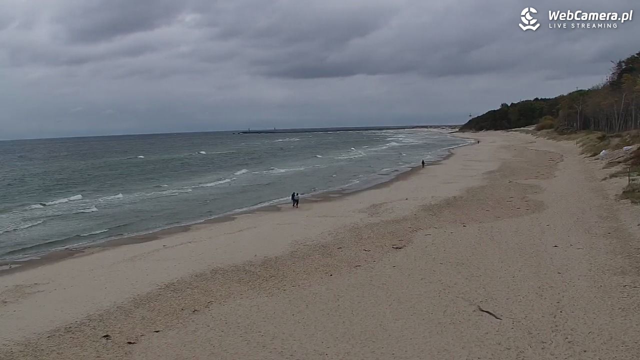 Kołobrzeg - widok na plażę zachodnią - 24 październik 2025, 14:32