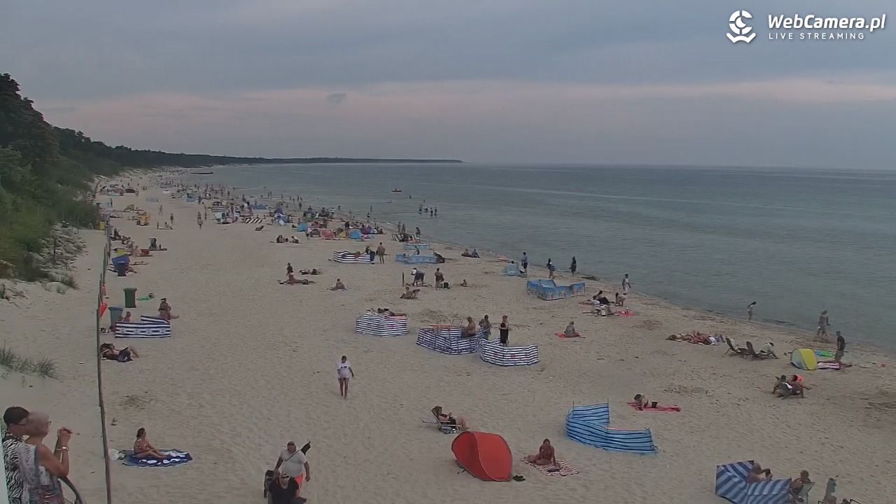 Kołobrzeg - widok na plażę zachodnią - 17 lipiec 2026, 14:46
