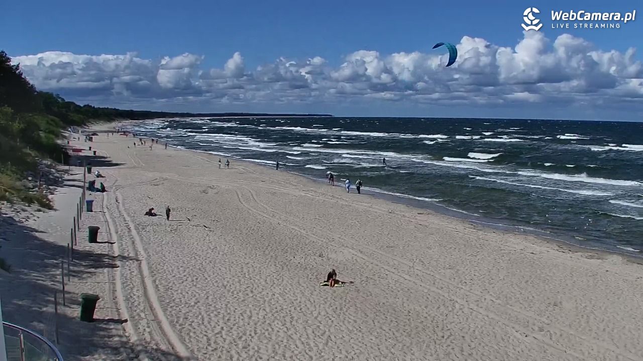 Kołobrzeg - widok na plażę zachodnią - 22 sierpień 2025, 11:30
