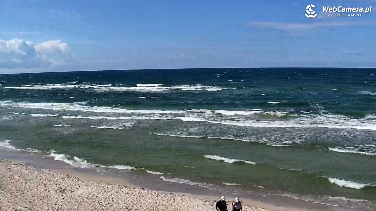 Kołobrzeg - widok na plażę zachodnią - 01 wresień 2026, 14:38