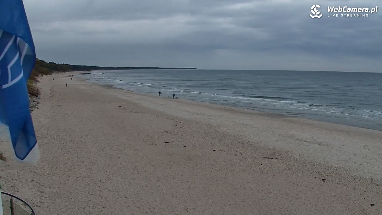 Kołobrzeg - widok na plażę zachodnią - 25 październik 2025, 17:42