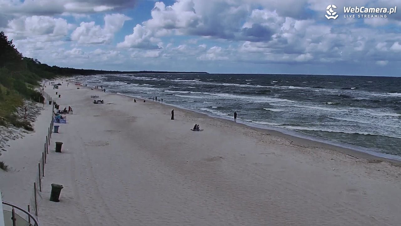 Kołobrzeg - widok na plażę zachodnią - 22 sierpień 2025, 12:53