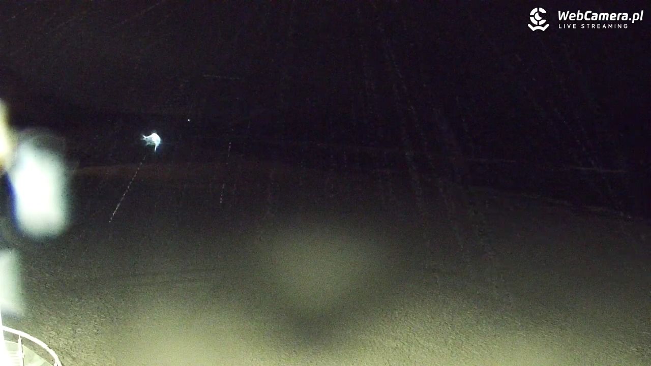 Kołobrzeg - widok na plażę zachodnią - 23 luty 2026, 21:12