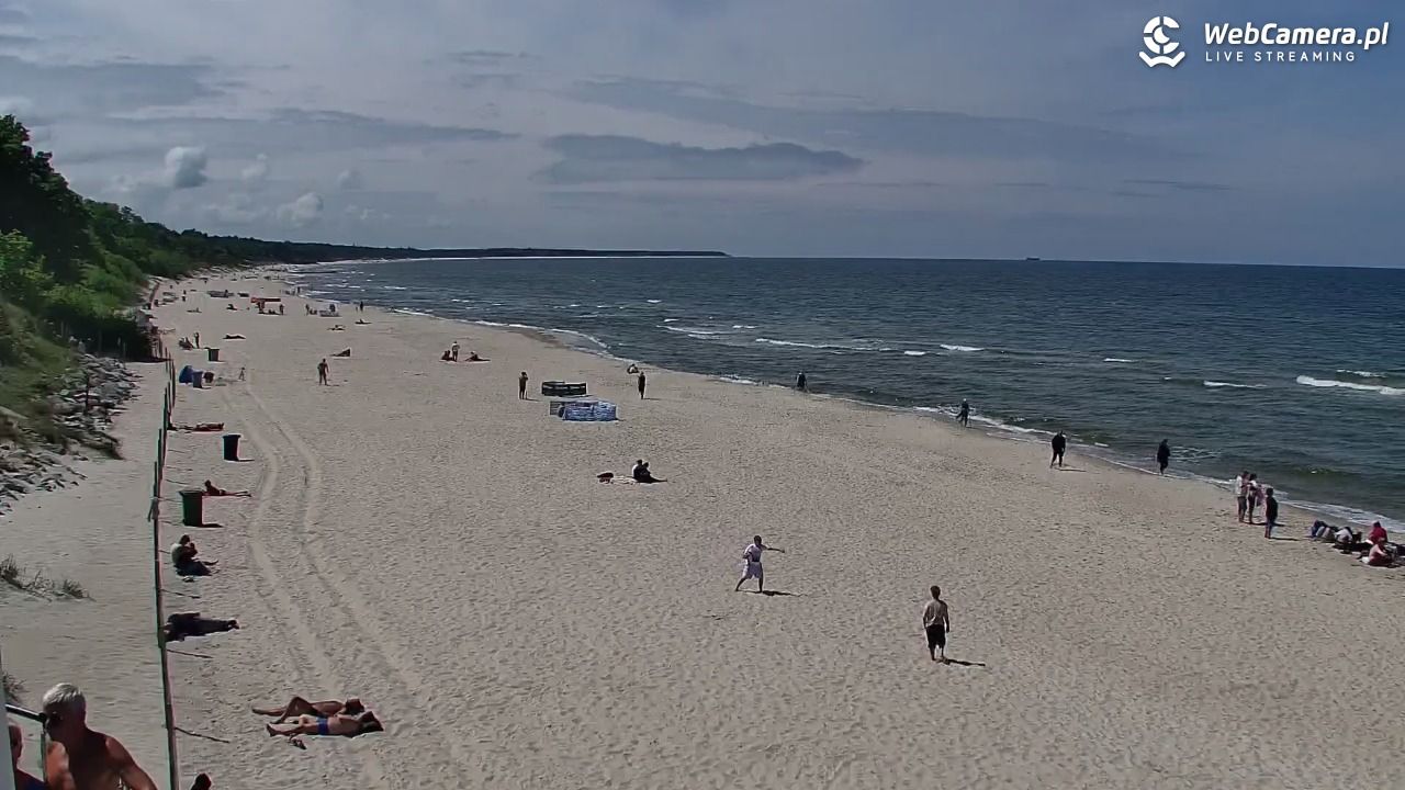 Kołobrzeg - widok na plażę zachodnią - 31 maj 2026, 13:00