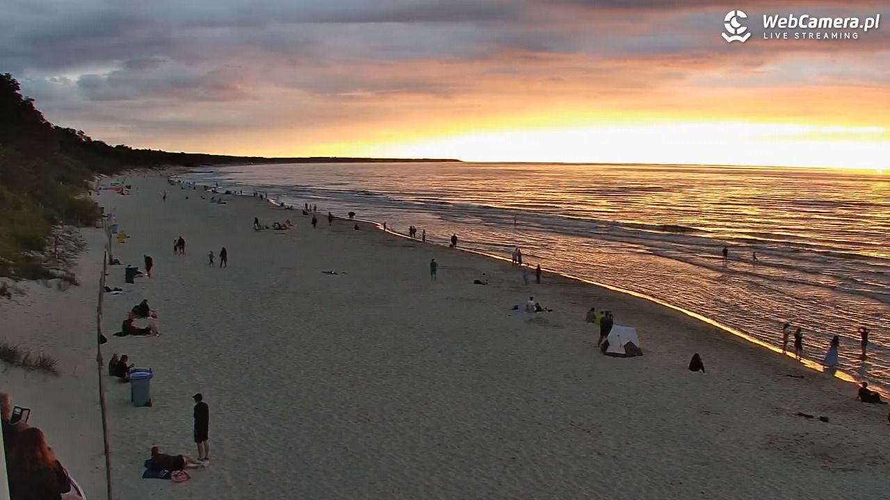 Kołobrzeg - widok na plażę zachodnią - 29 sierpień 2026, 19:35