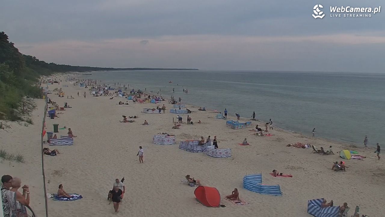 Kołobrzeg - widok na plażę zachodnią - 17 lipiec 2026, 14:46