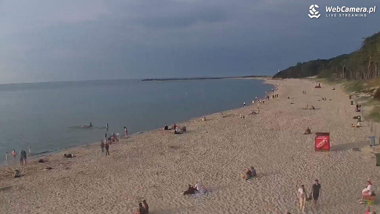 Kołobrzeg - widok na plażę zachodnią - 17 lipiec 2026, 19:39