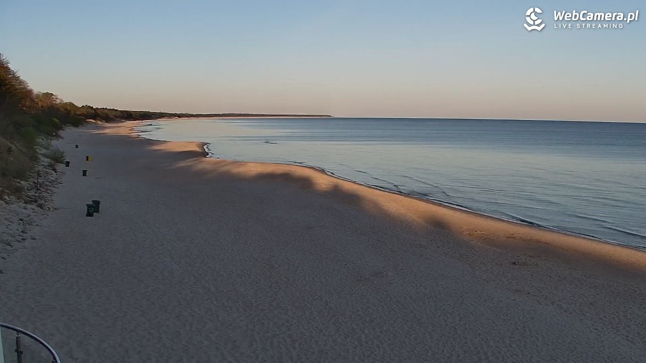 Kołobrzeg - widok na plażę zachodnią - 28 kwiecień 2025, 06:32