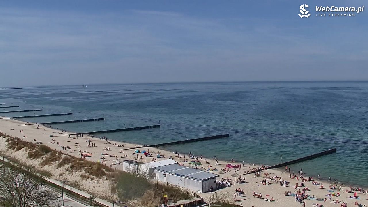 KOŁOBRZEG - widok na plażę - 03 maj 2026, 13:11