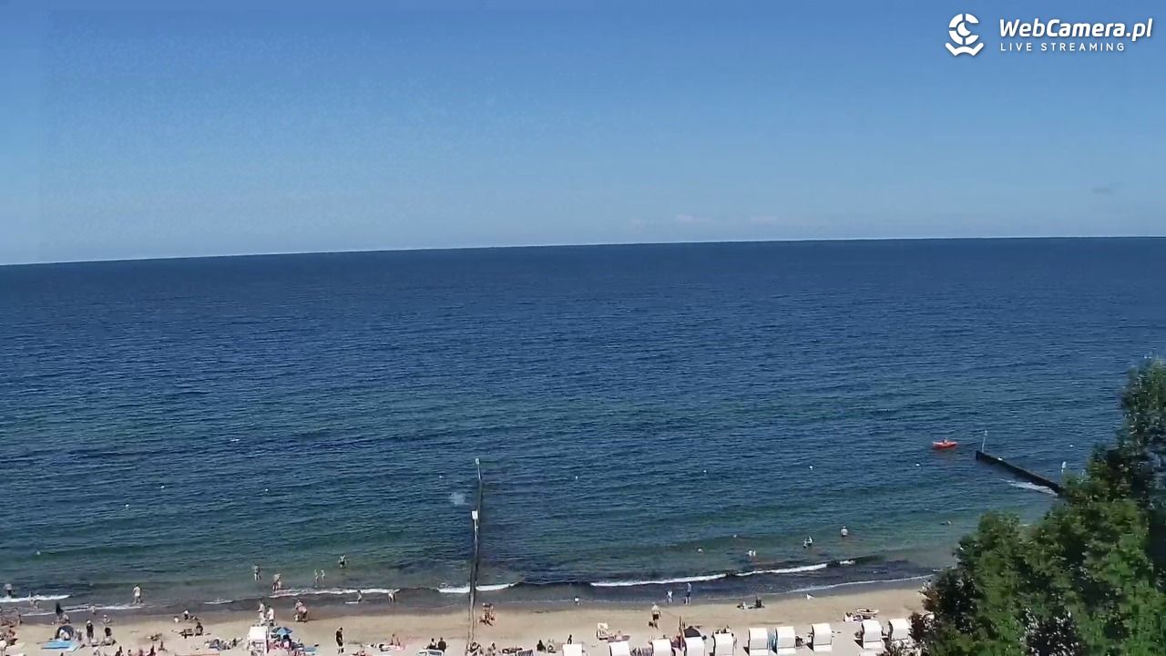 KOŁOBRZEG - widok na plażę - 02 sierpień 2026, 12:04