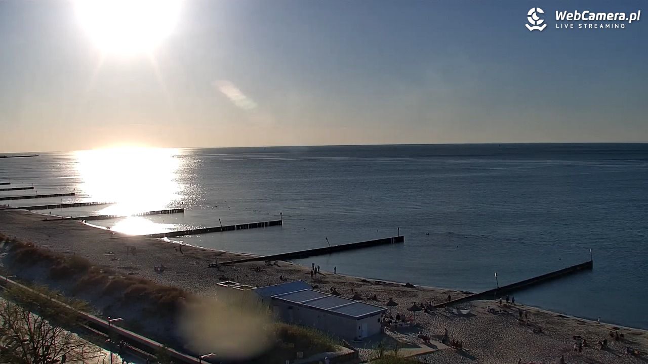 KOŁOBRZEG - widok na plażę - 02 maj 2026, 18:57