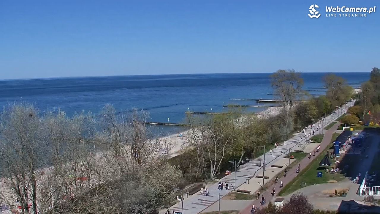 KOŁOBRZEG - widok na plażę - 02 maj 2026, 14:42