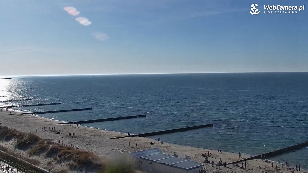 KOŁOBRZEG - widok na plażę - 01 maj 2026, 17:46