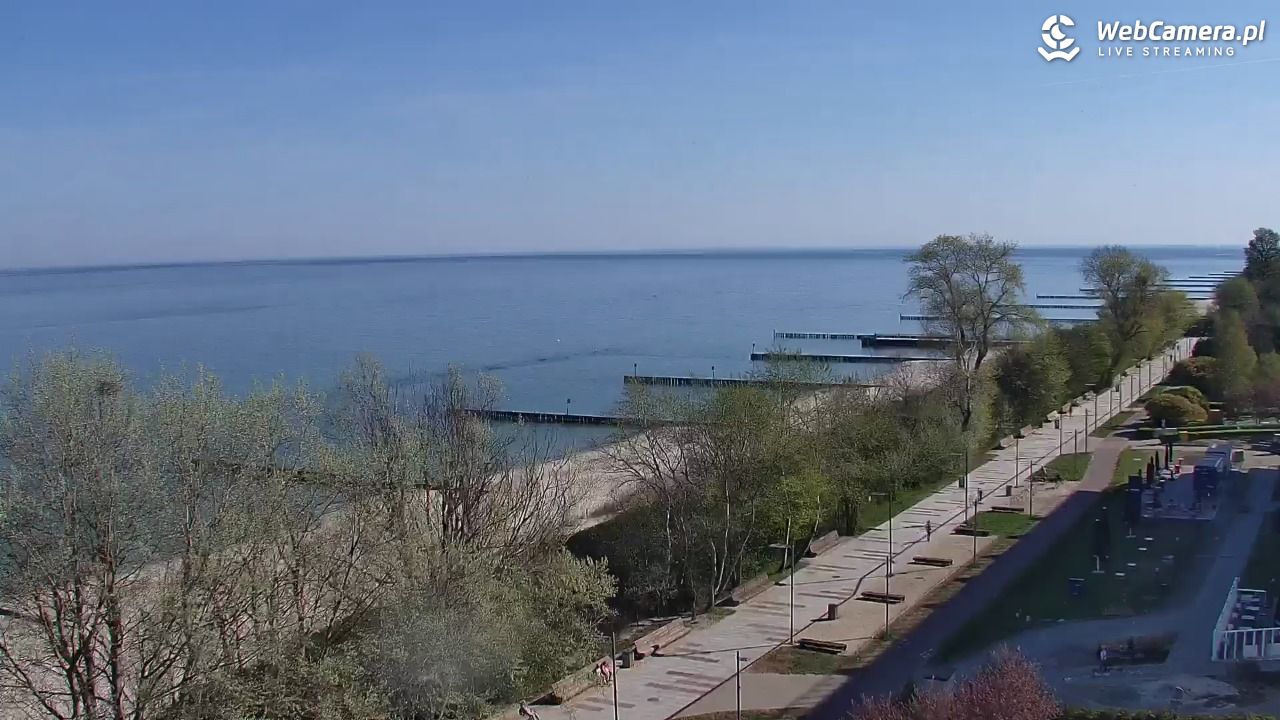 KOŁOBRZEG - widok na plażę - 03 maj 2026, 09:39