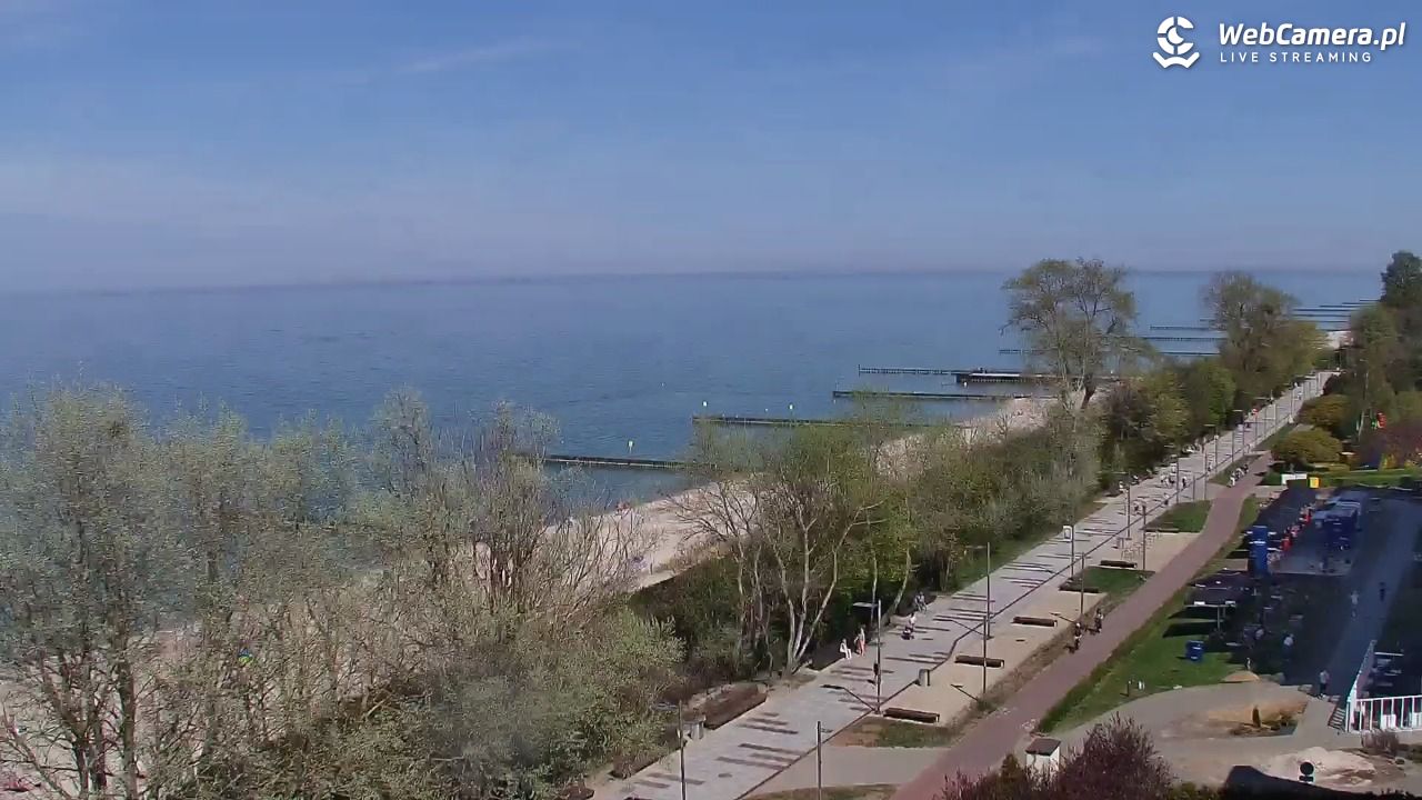 KOŁOBRZEG - widok na plażę - 03 maj 2026, 14:01