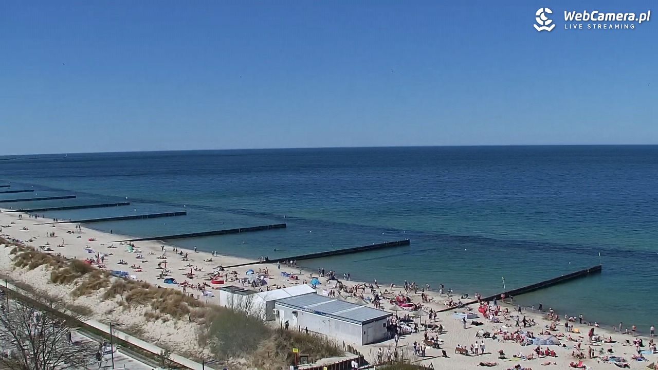 KOŁOBRZEG - widok na plażę - 02 maj 2026, 13:02
