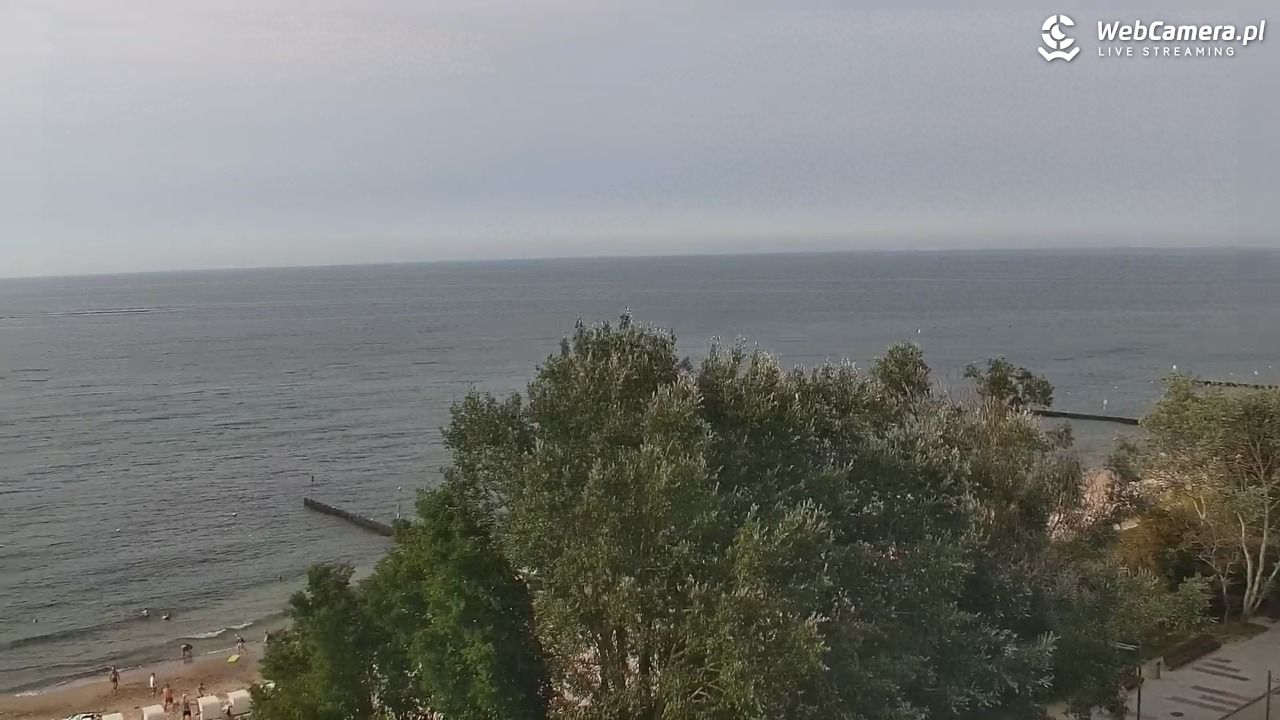 KOŁOBRZEG - widok na plażę - 31 lipiec 2026, 17:52