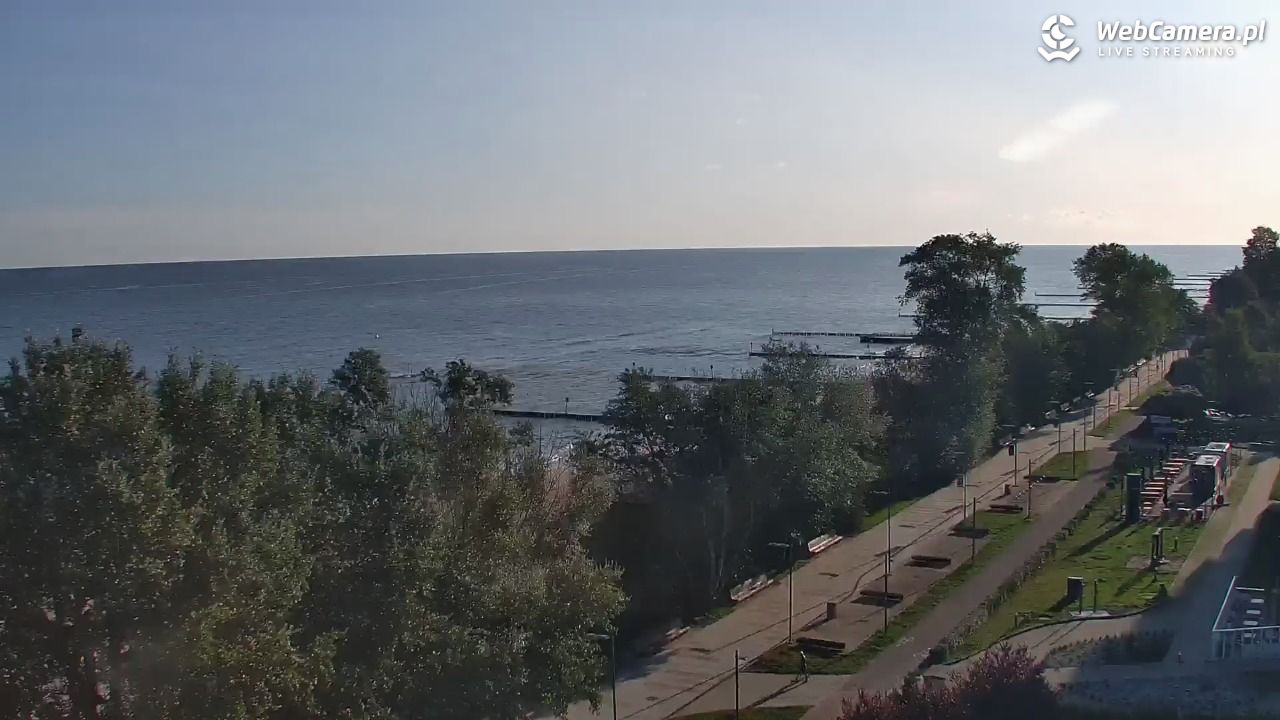 KOŁOBRZEG - widok na plażę - 02 sierpień 2026, 07:06