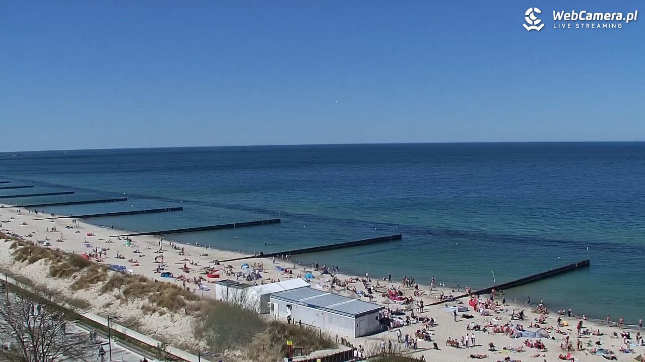 KOŁOBRZEG - widok na plażę - 02 maj 2026, 13:02