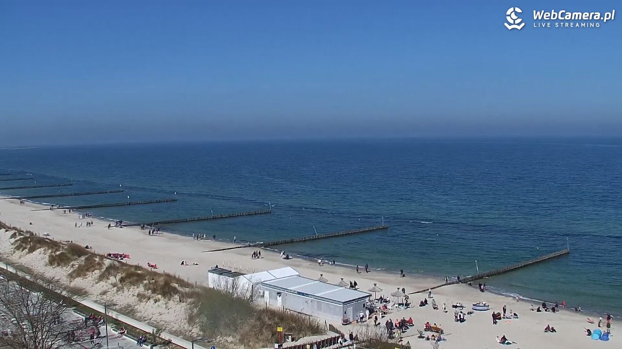 KOŁOBRZEG - widok na plażę - 01 maj 2026, 11:14