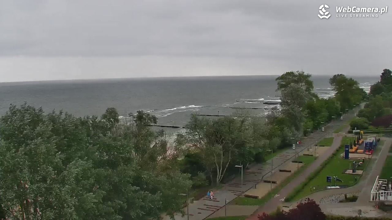 KOŁOBRZEG - widok na plażę - 16 czerwiec 2026, 12:05