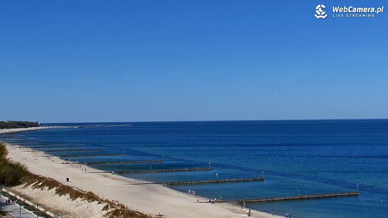 KOŁOBRZEG - widok na plażę - 02 maj 2026, 10:42