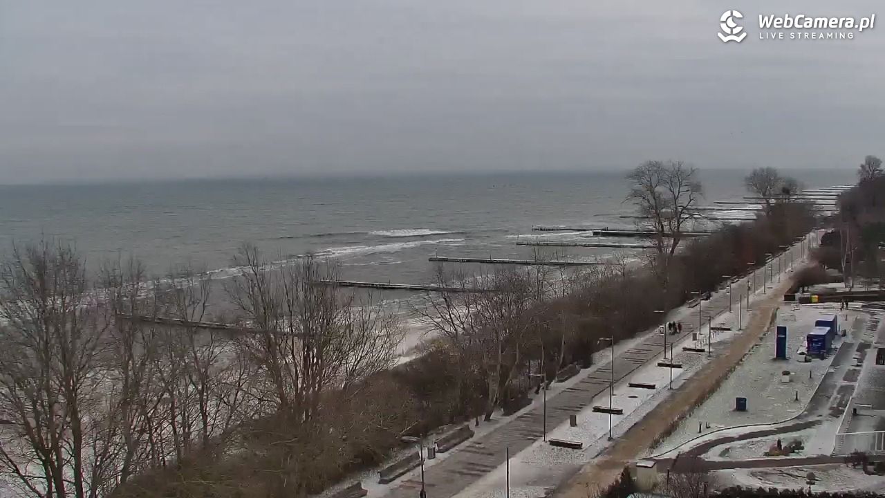 KOŁOBRZEG - widok na plażę - 30 styczeń 2026, 10:54