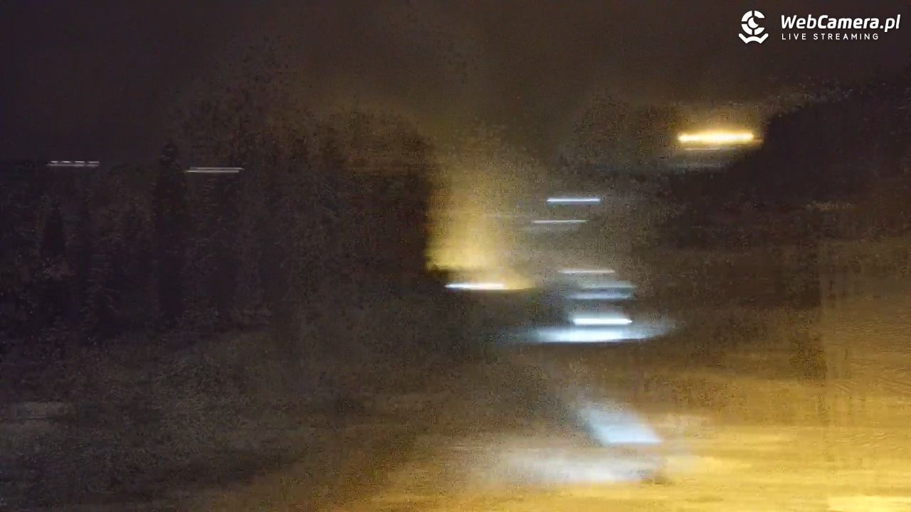 Kotelnica Białczańska - Remiaszów - 27 listopad 2025, 22:01