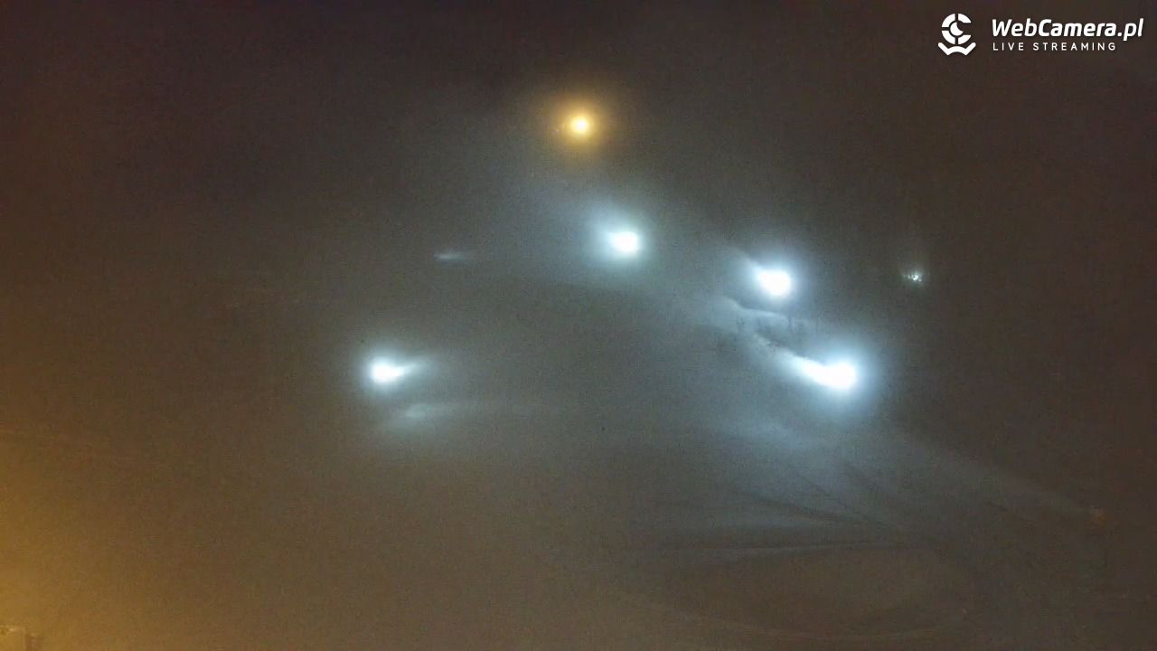 Kotelnica Białczańska - Remiaszów - 28 listopad 2025, 20:54