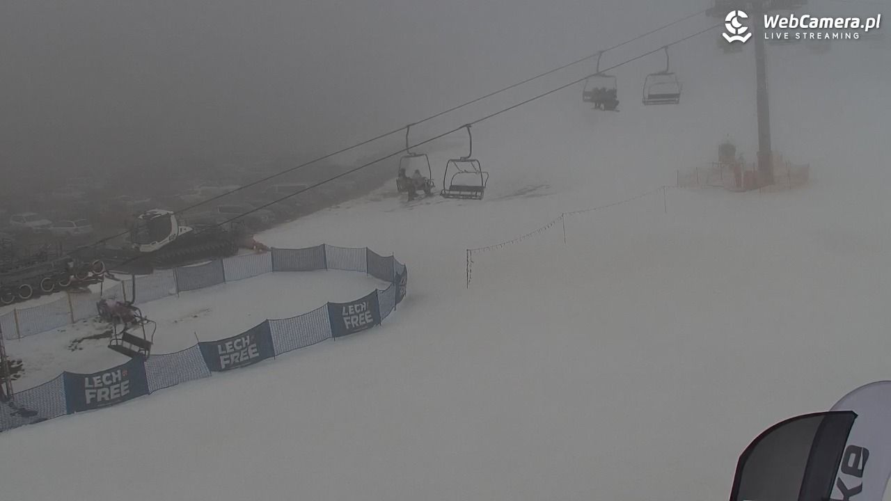 KOZINIEC SKI - widok na kolej i orczyk - 20 grudzień 2025, 13:39