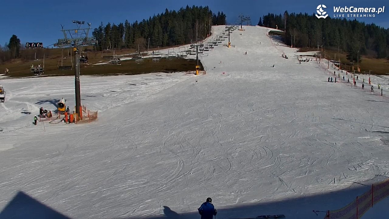 KOZINIEC SKI - widok na kolej i orczyk - 15 grudzień 2025, 12:34