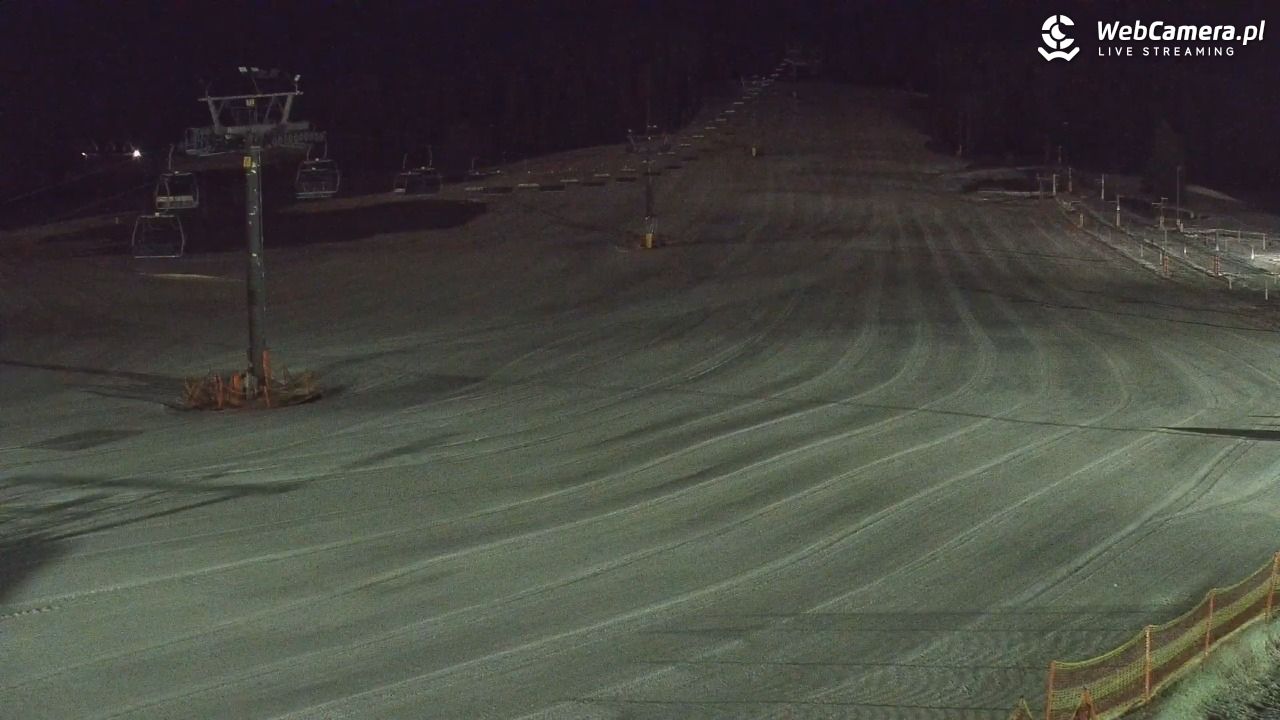 KOZINIEC SKI - widok na kolej i orczyk - 06 marzec 2026, 19:42