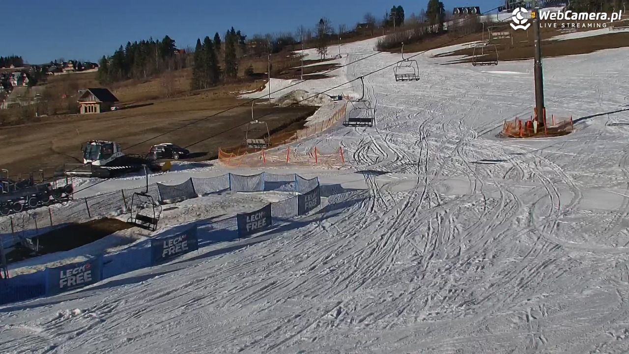 KOZINIEC SKI - widok na kolej i orczyk - 06 marzec 2026, 15:53