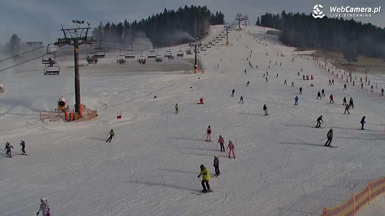 KOZINIEC SKI - widok na kolej i orczyk - 16 grudzień 2025, 10:19