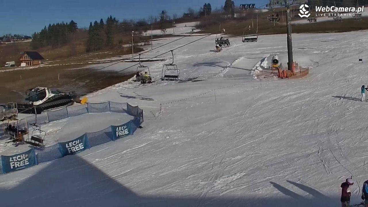 KOZINIEC SKI - widok na kolej i orczyk - 18 grudzień 2025, 10:53