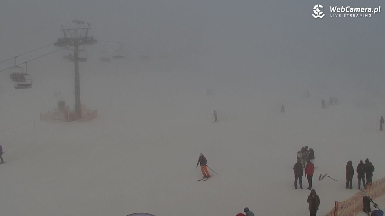 KOZINIEC SKI - widok na kolej i orczyk - 20 grudzień 2025, 14:28