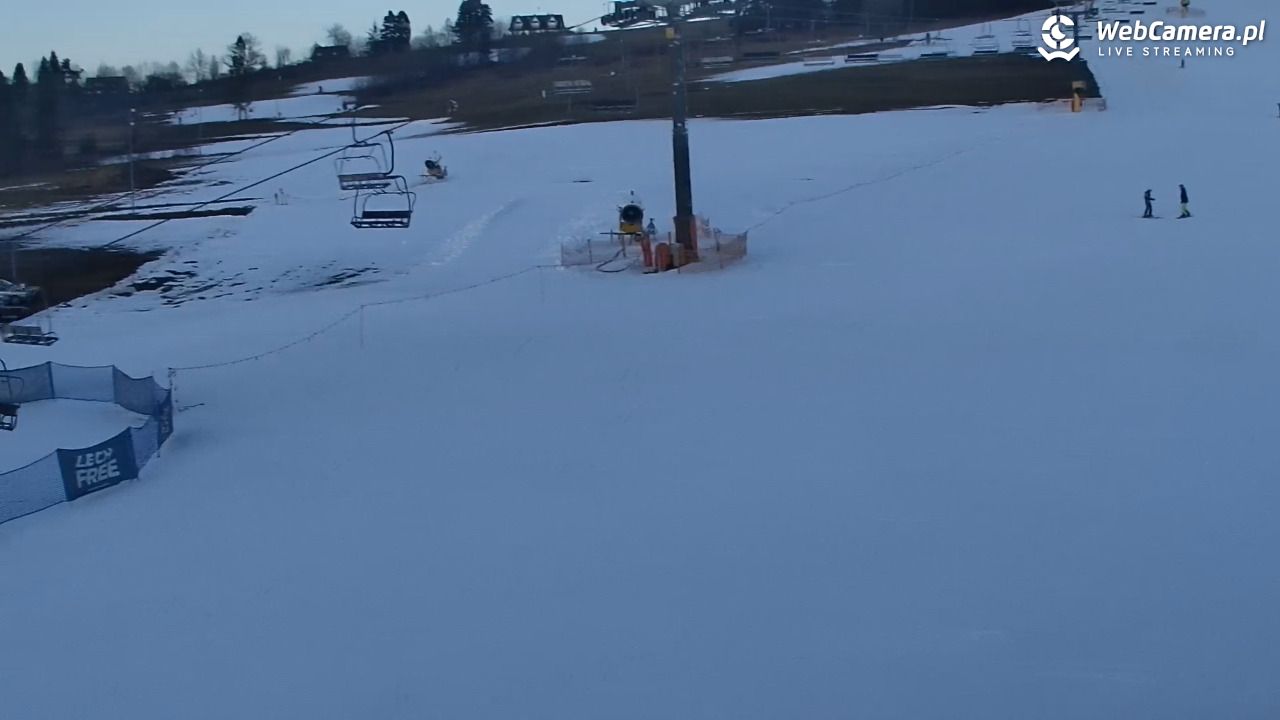 KOZINIEC SKI - widok na kolej i orczyk - 19 grudzień 2025, 15:22